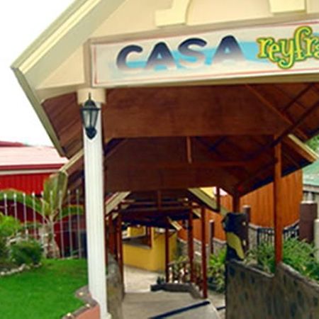 Casa Rey Francis Pension House & Restaurant Bed and Breakfast Tagbilaran-stad Buitenkant foto