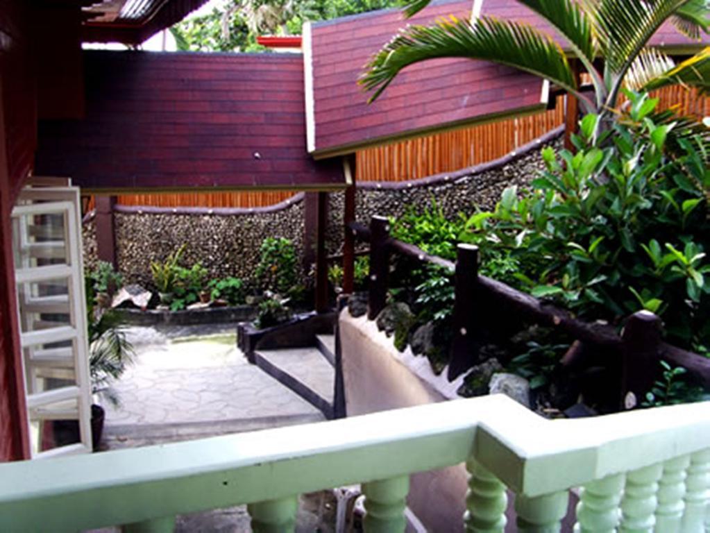 Casa Rey Francis Pension House & Restaurant Bed and Breakfast Tagbilaran-stad Buitenkant foto